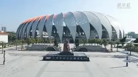 2025回响：奋斗旋律，新华社深情捕捉
